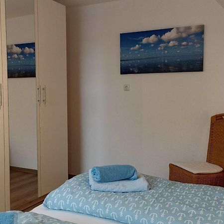 Apartamento Haus Anker Neuharlingersiel Exterior foto