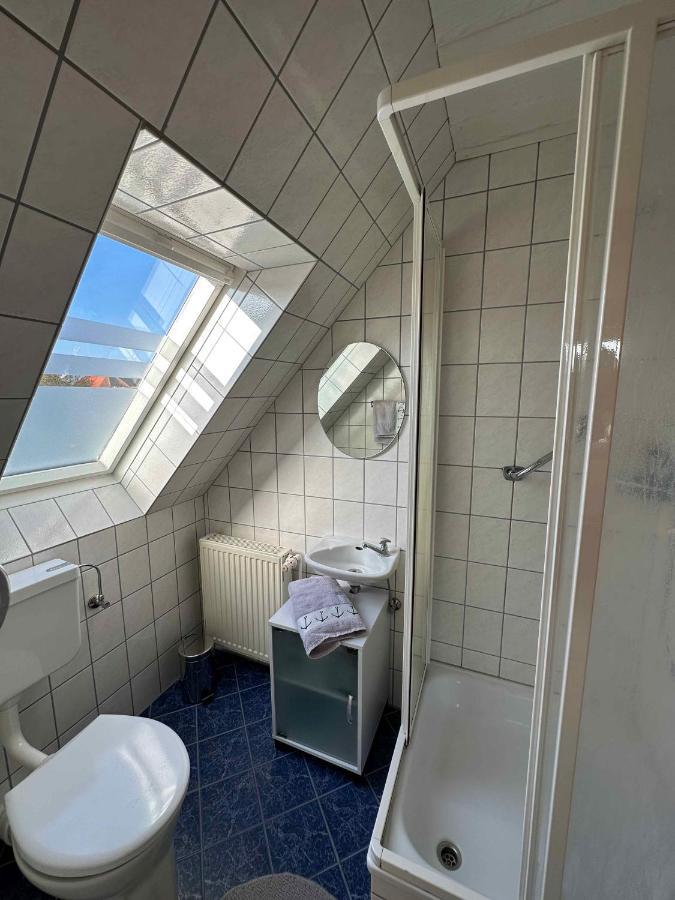 Apartamento Haus Anker Neuharlingersiel Exterior foto